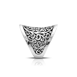 LH Scroll Round Saddle Ring