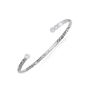 3 Diamond (0.62 CT) Dot with Classic Signature Lois Hill Scrill Cuff Bracelet (3mm)